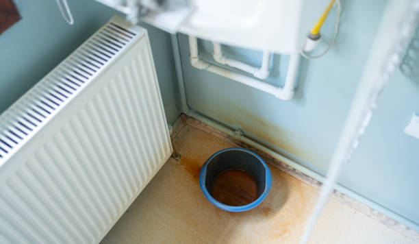 Sewage cleanup and water damage restoration in Half Moon Bay, CA